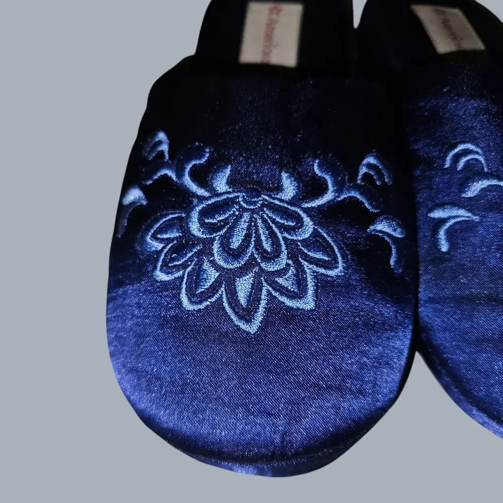American Girl Girls Navy Blue Satin Embroidered Floral Slip-On Slippers Size 1-3